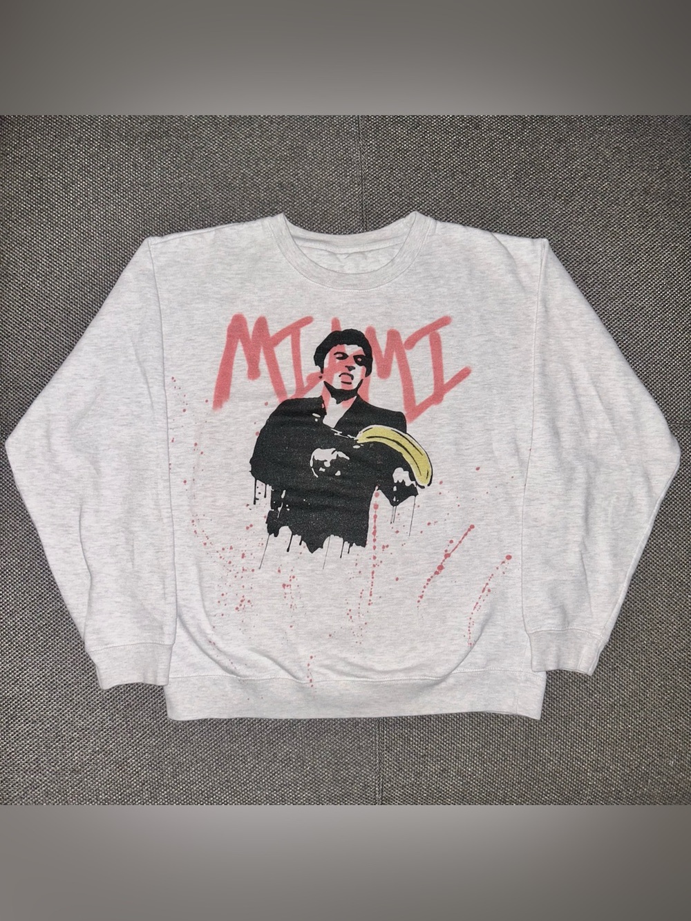 Rare Vintage Y2K Tony Montana Scarface Grunge Crewneck Sweatshirt - Gray